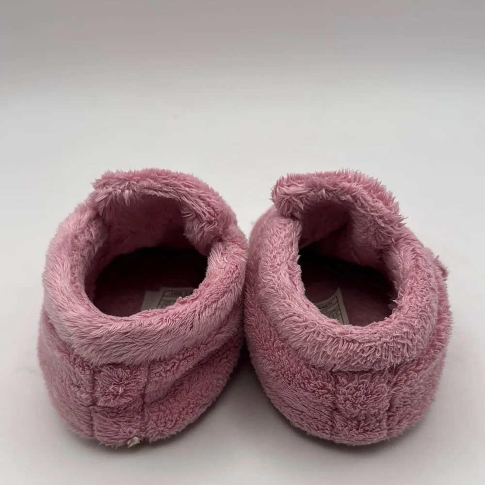 UGG cozy up